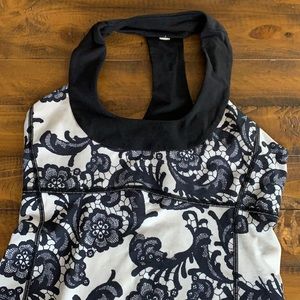 lululemon tank